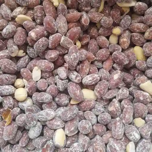 بادام زمینی شور
